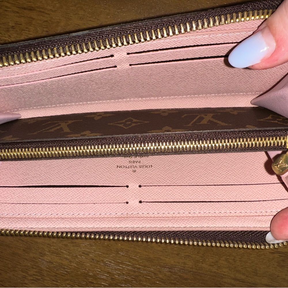 Louis Vuitton Clemence Wallet - Picture 8 of 8